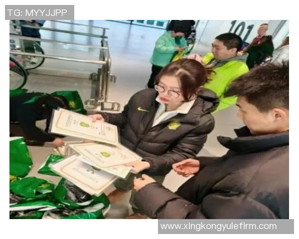 主场全勤证书领取活动持续进行请尚未领取的球迷尽快前来领取证书