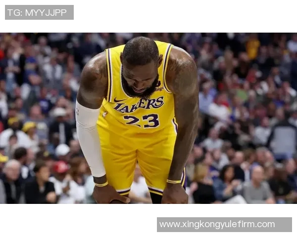 拉拉维亚称赞詹姆斯无私助攻八村塁得分展现团队精神